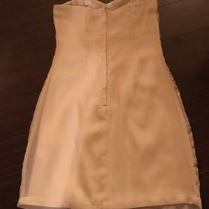 H&M Dresses - New 🎉🎉Sweetheart mini dress H&M Dresses - New 🎉🎉Sweetheart mini dress